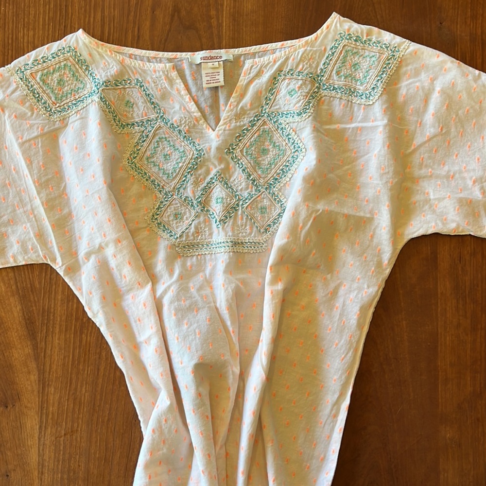Size small 100% cotton exquisite, Sundance blouse
